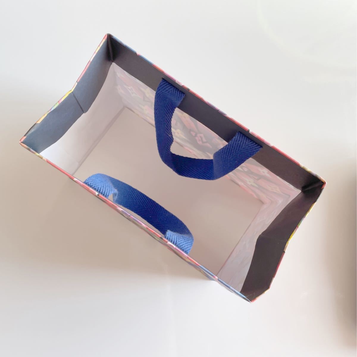 LOUIS VUITTON 】 限定 ショッパー ショップバッグ 紙袋 LOUIS VUITTON 】 限定 ショッパー ショップバッグ 紙袋