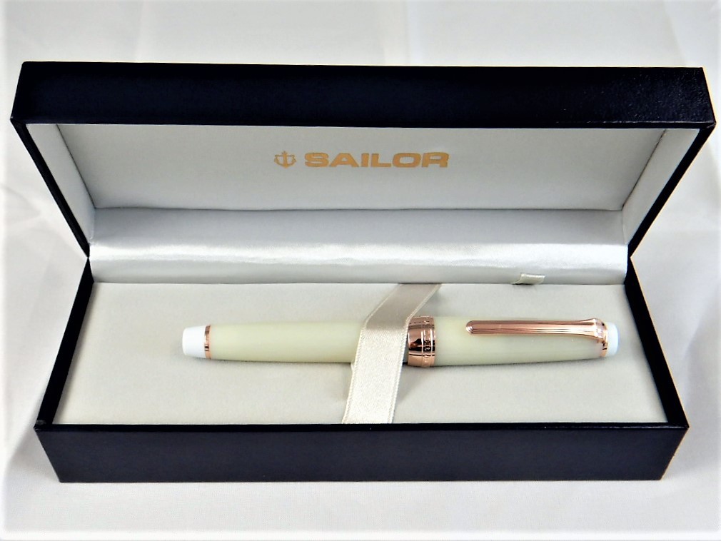 セーラー うさぎや 銀世界 高級万年筆 ミュージック☆本物・未使用☆USAGIYA SAILOR Silvery snowscape Fountain pen. NEW_本物・未使用・デッドストック