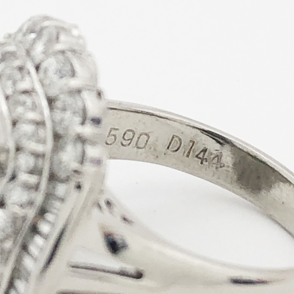 Pt900 ヒスイ ファッションリング 指輪 H5.90ct D1.44ct 12号