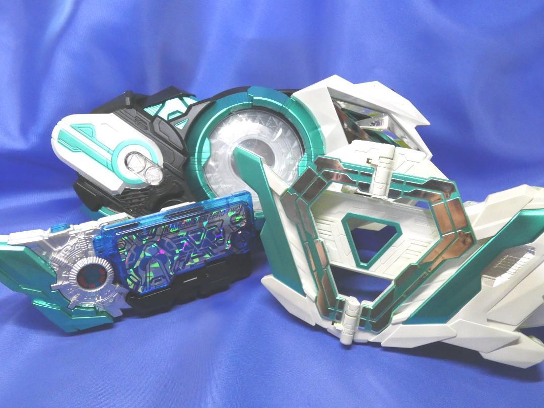 仮面ライダーゼロワン イズ風ドライバーセット(発光&重塗装&音量ブースト) 仮面ライダーゼロワンイズ風ドライバーセット(発光&重塗装