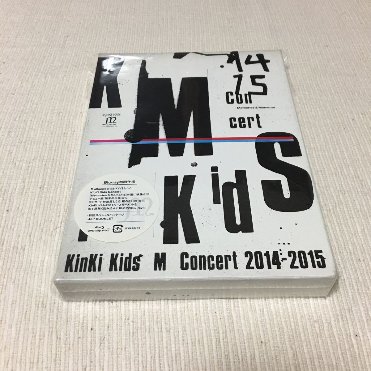 KinKi KidsBlu-ray 初回盤「KinKi Kids Concert Memories ＆ Moments