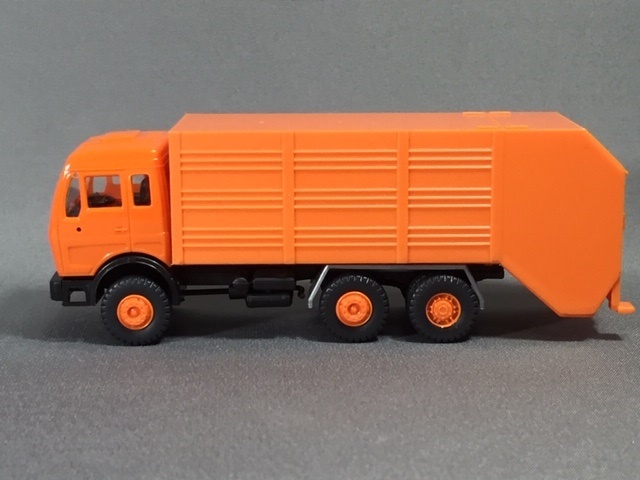 1/87 RMM Mercedes Garbage Truck _画像1