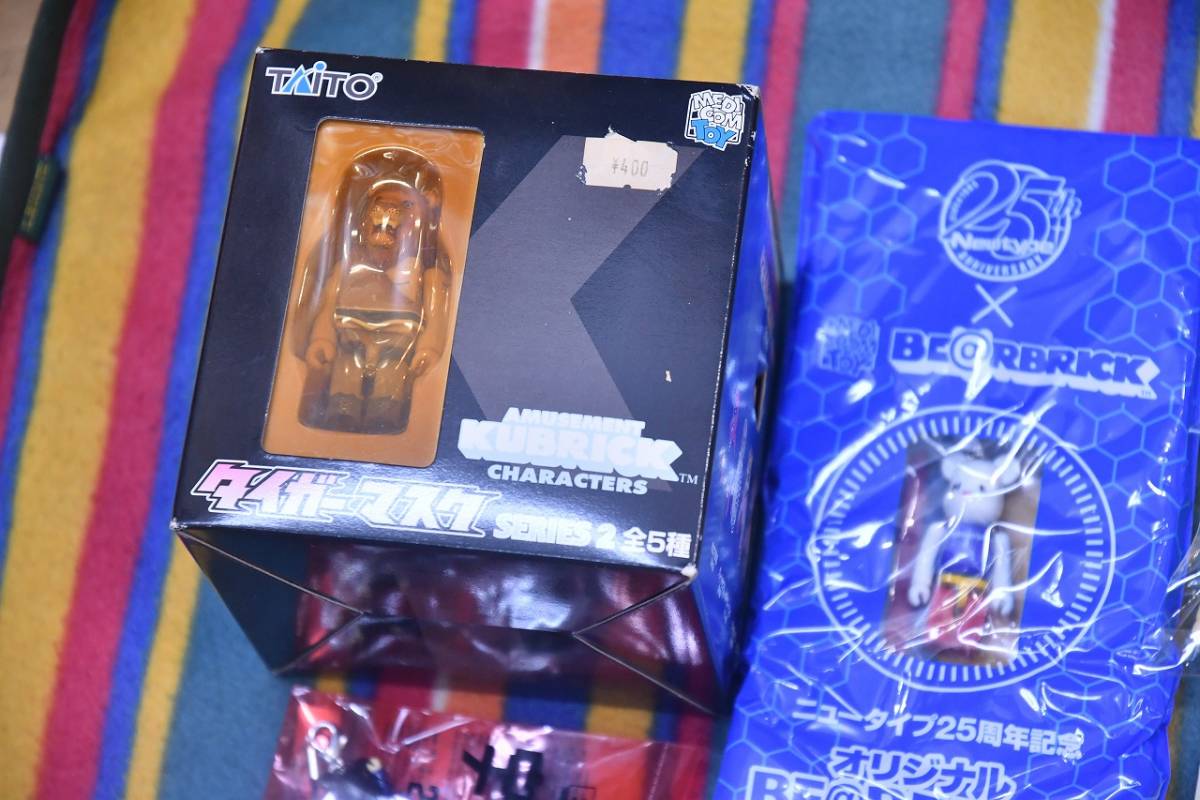 キューブリック ベアブリック 宇宙兄弟 AKB カルピス キューブリック ベアブリック 宇宙兄弟 AKB カルピス