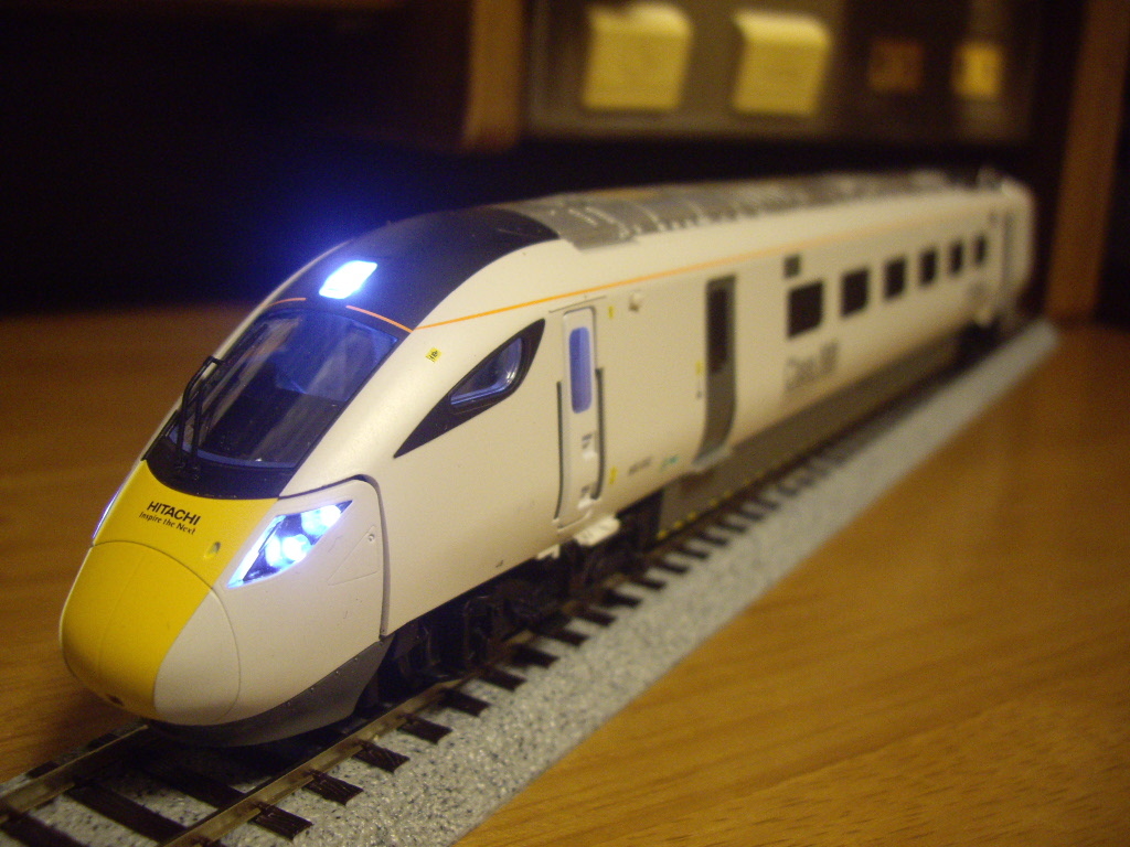 Yahoo!オークション - Hornby class800形 5両セット 動力車動作 Yahoo!オークション - Hornby class800形 5両セット 動力車動作