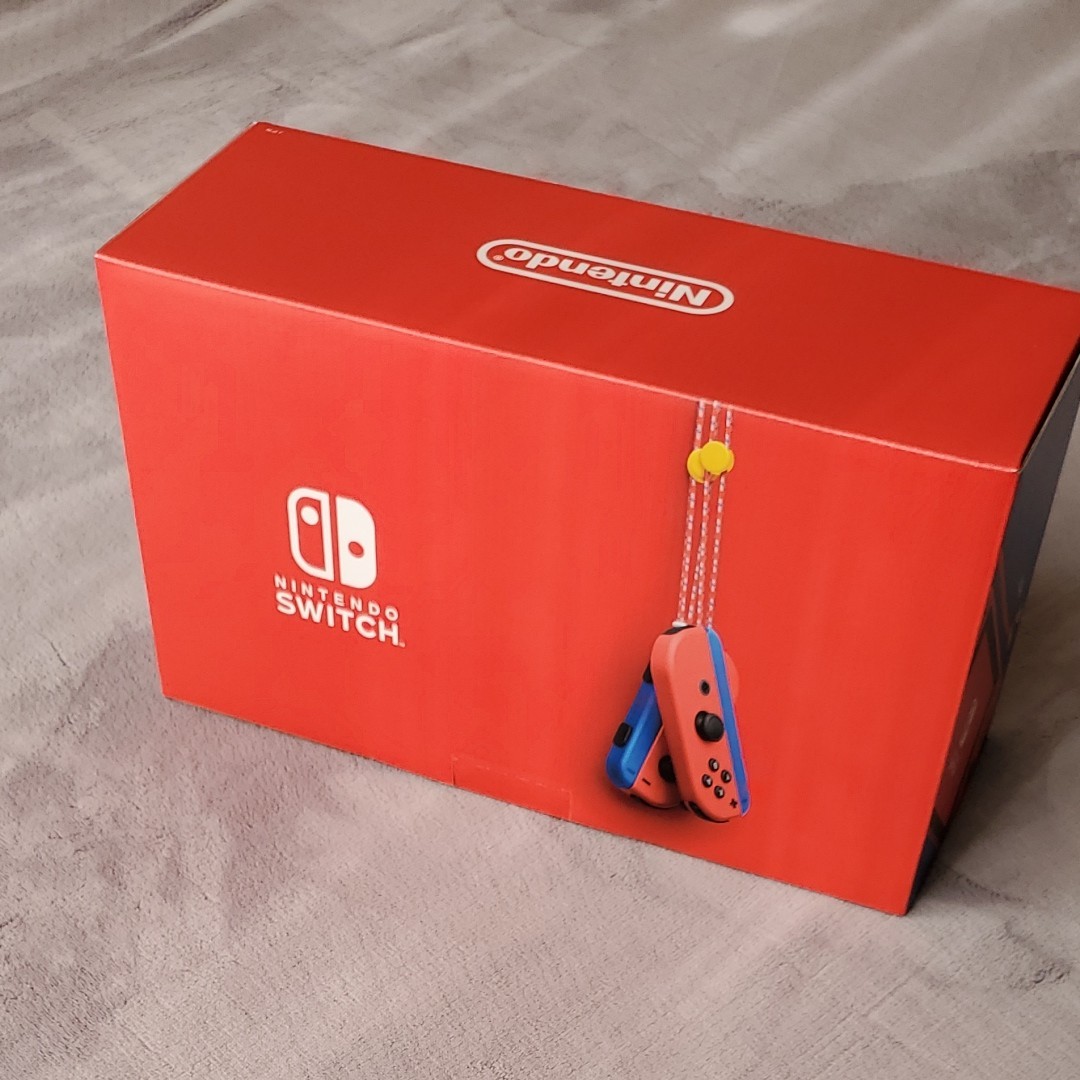 Nintendo Switch　マリオレッド×ブルーセット　完全未開封品