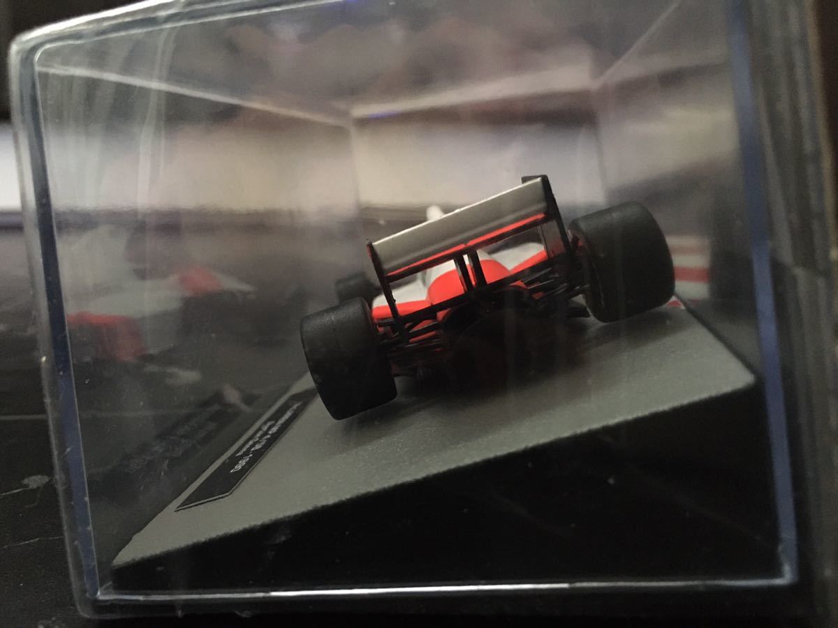  McLAREN MP4/5B Ayrton Senna 1990 год 1/43 - Deagostini F1 механизм коллекция der Goss чай ni