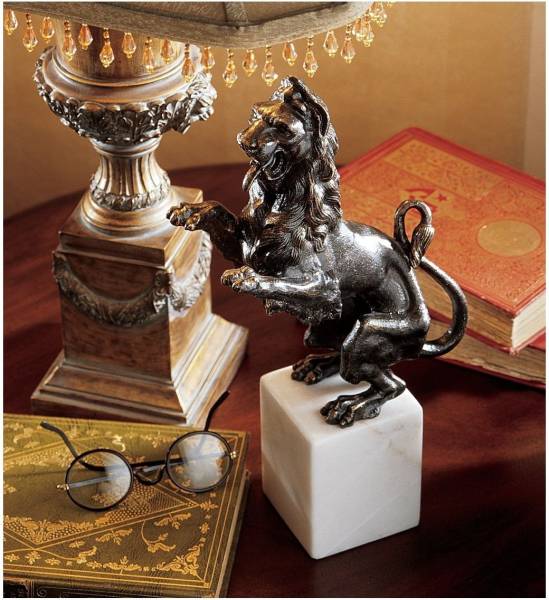ライオン像 大理石台座ブロンズ像鉄製西洋彫刻洋風オブジェ中世ヨーロッパクラシックインテリア置物調度品装飾品飾り小物ホームデコ獅子