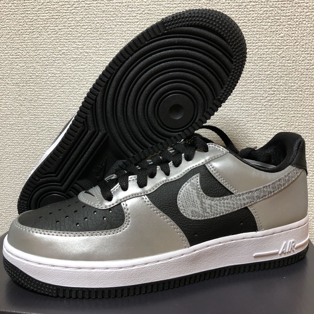 NIKE AIR FORCE 1 B SILVER SNAKE 黒蛇26.5cm-