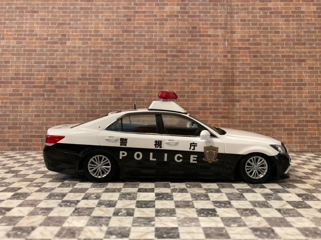 1／24 クラウン ロイヤルサルーン 210 後期 警視庁 警らパトカー仕様 完成品 JChere雅虎拍卖代购