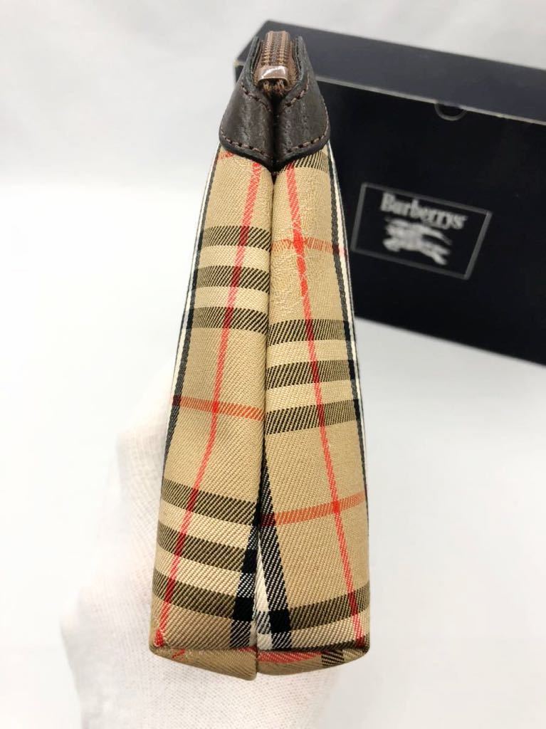 バーバリー　化粧ポーチ ダークブラウン×チェック　未使用品　マルチケース　レディース　カバン　BURBERRY セカンドバッグ　ポーチ