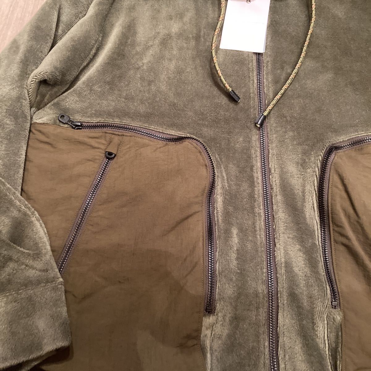 White Mountaineering(ホワイト マウンテニアリング)/W ZIPPED POCKET