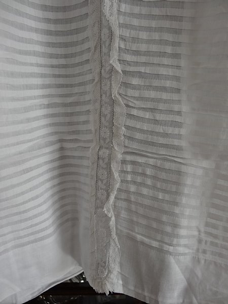 Grace アンティーク フランス 19世紀後半頃　綿ローン ベビー の ロングドレスA (洗礼式のドレス) 着丈74cm ドールにも(^^♪_画像4