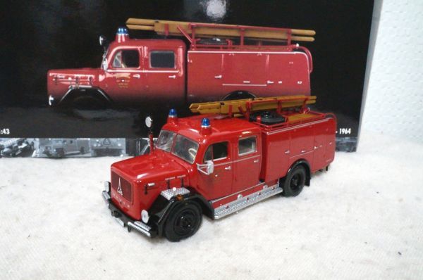 ミニチャンプス MAGIRUS DEUTZ 150 D 10 TLF 16・1964 1/43 ミニカー