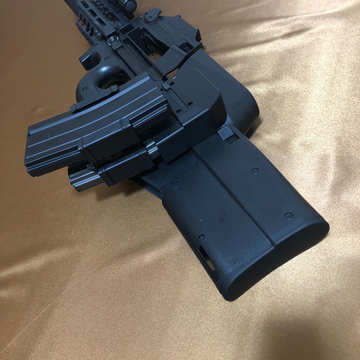 東京マルイ P90 ドットサイト搭載モデル 外装カスタム|Yahoo 東京マルイ P90 ドットサイト搭載モデル 外装カスタム|Yahoo