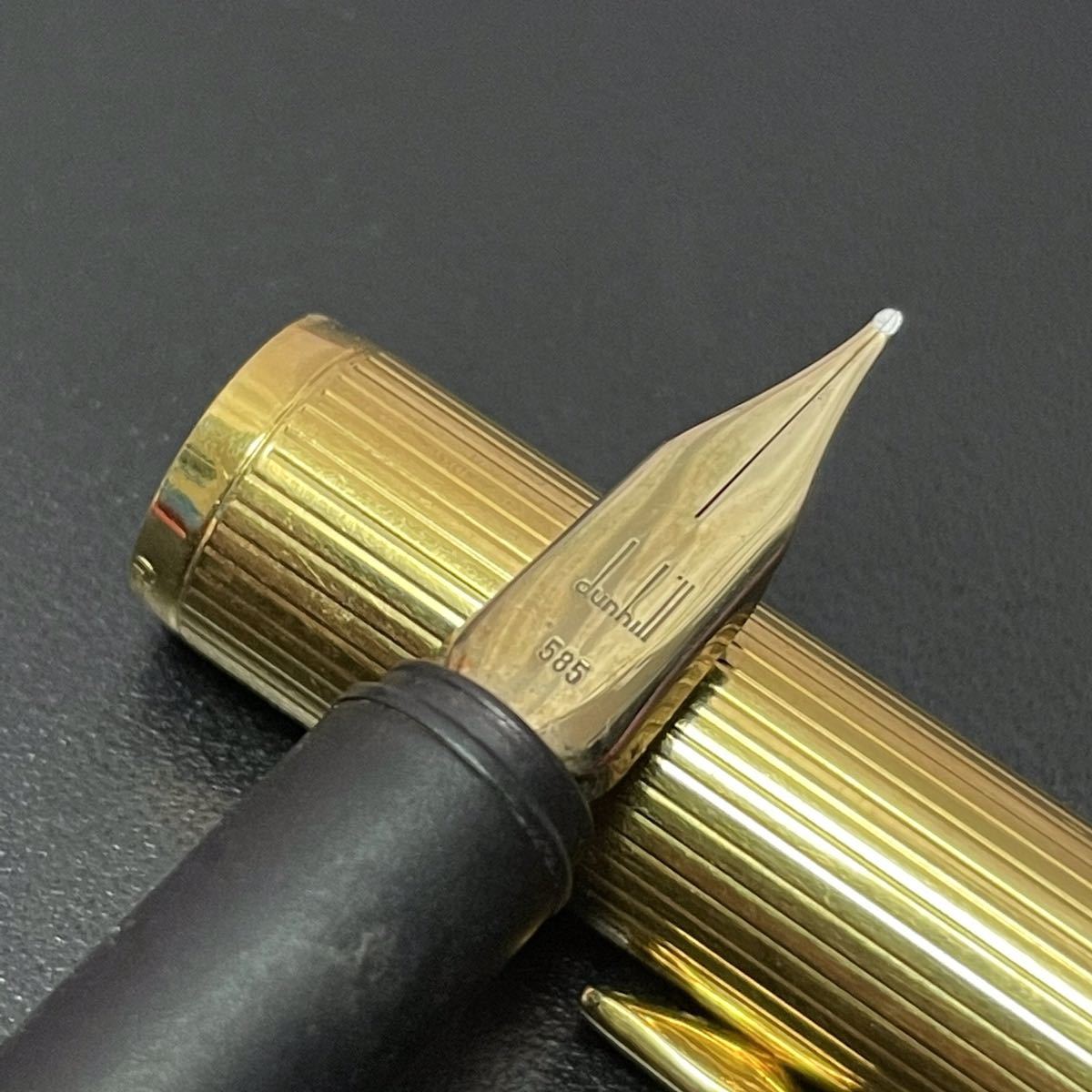 sale販売店 未使用品 helico ヘリコ 万年筆 アクリル 14Kペン先 湧き水