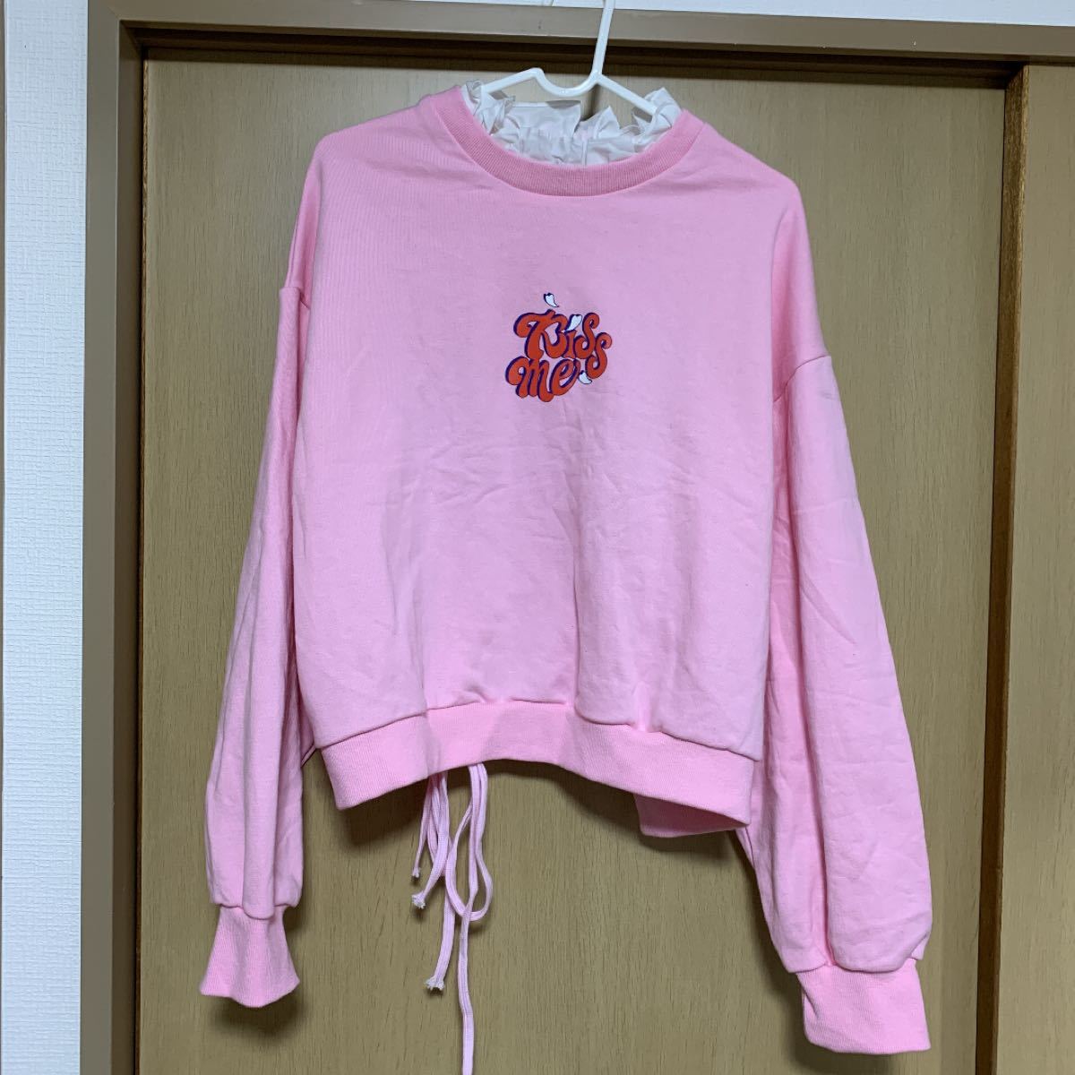 Paypayフリマ Chuu ピンク スウェット トレーナー フリルネック 原宿 韓国 ゆめかわ チュー ピンク Paypayフリマ Chuu ピンク スウェット トレーナー フリルネック 原宿 韓国 ゆめかわ チュー ピンク