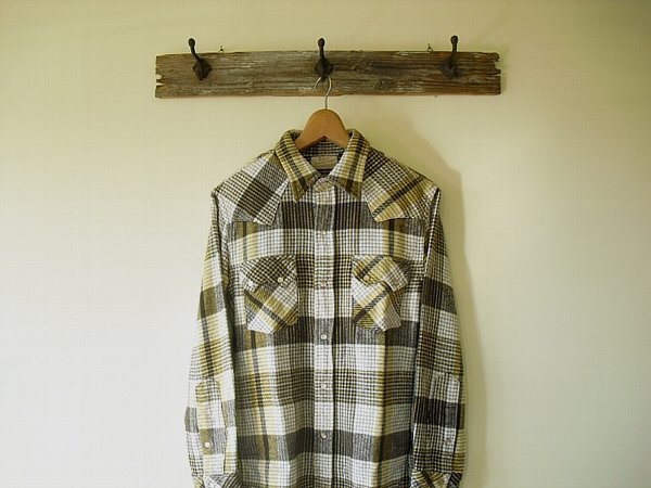 Lee FLANNEL WESTERN SHIRTS　19601-768　リー　チェック　ウエスタンシャツ　フランネル　厚手　ネルシャツ　肉厚　デッドストック　新品_画像3