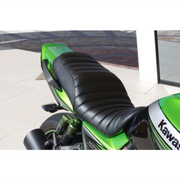 カワサキ ZRX1200 DAEG タックロールシート 新品 PMC|Yahoo カワサキ ZRX1200 DAEG タックロールシート 新品 PMC|Yahoo