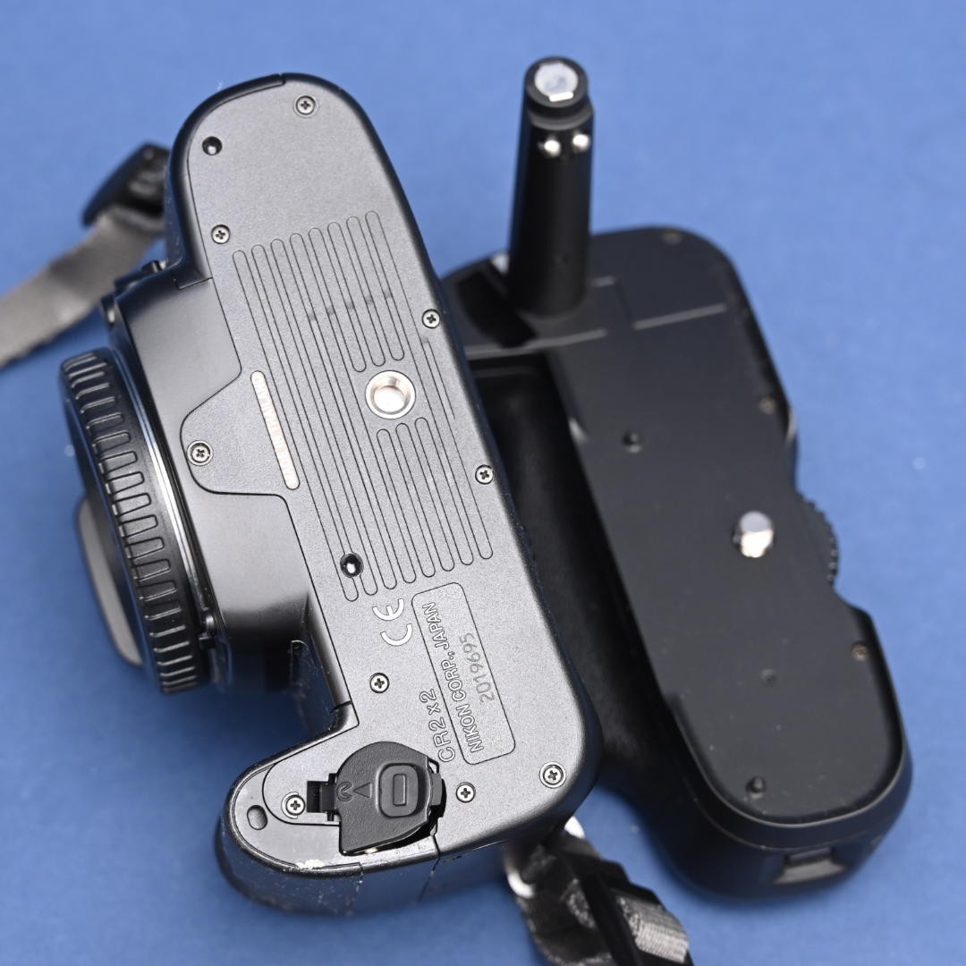 安い 激安 プチプラ 高品質 Nikon U2 2台セット+キットレンズ