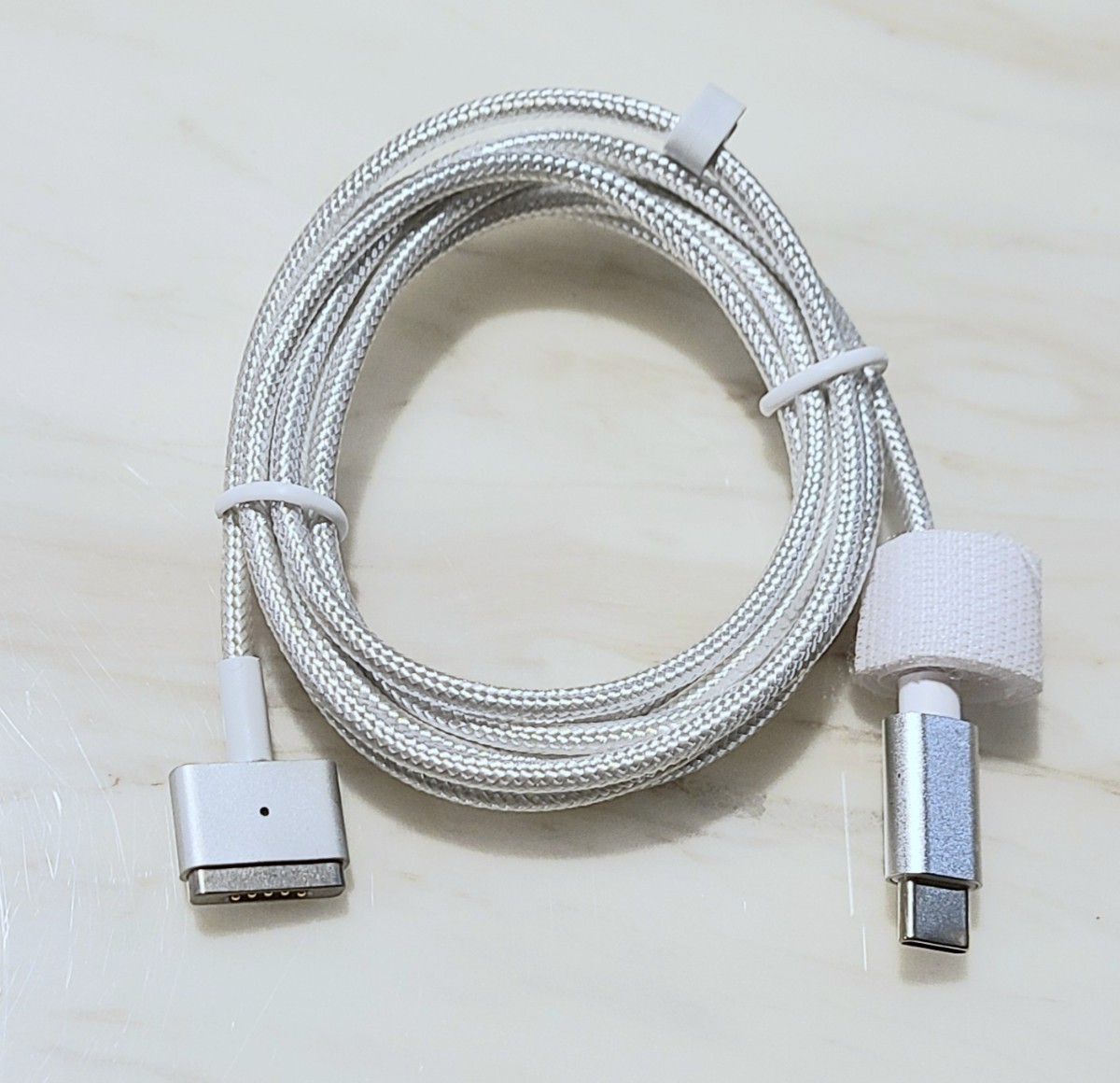 MagSafe2 & USB-C AppleアップルMacBook用充電ケーブル