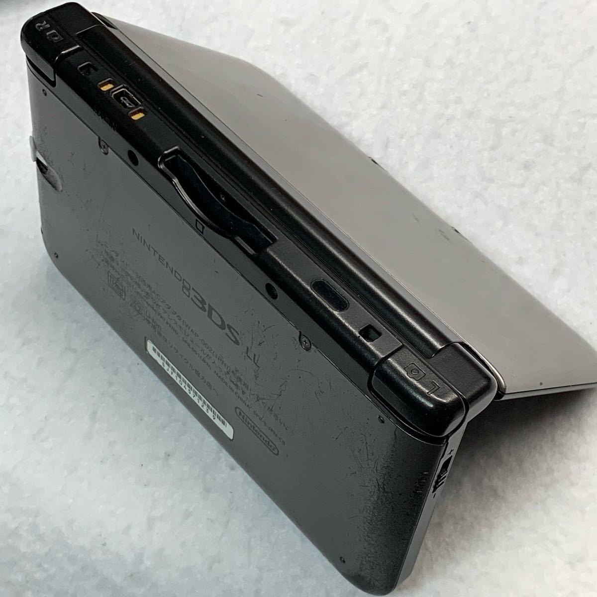 ニンテンドー 3DS LL シルバー ブラック 本体 タッチペン 箱 説明書 ドラえもんケース セット