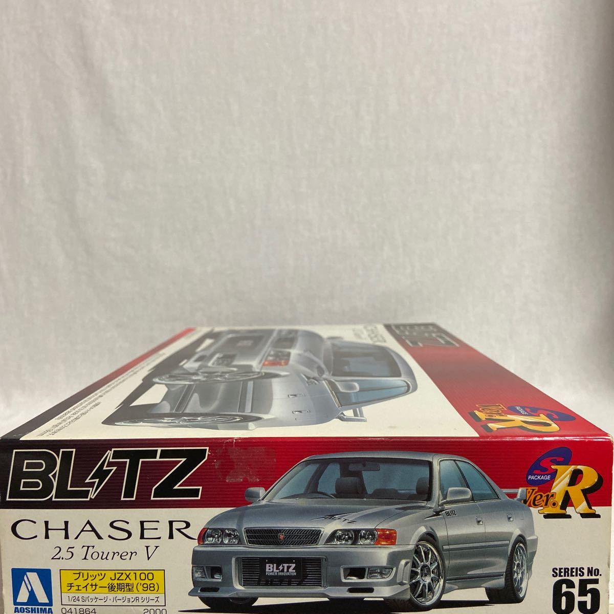 未組立 アオシマ 1/24 BLITZ CHASER 2.5 Tourer V JZX100 ブリッツ トヨタ チェイサー ツアラーV 後期型 プラモデル ミニカー モデルカー_画像2