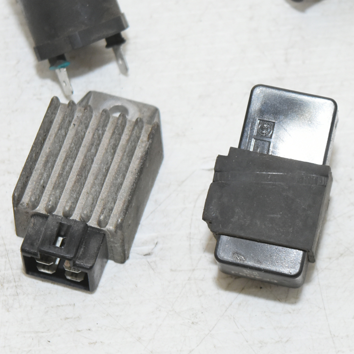 ホンダ NSR80 HC06 CDI レギュレーター イグニッションコイル 電装セット 【A】 640_画像2