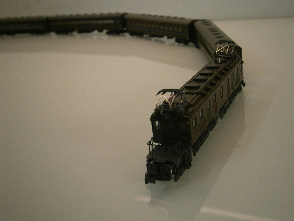 ☆KATO Nゲージ はと号 EF57電気機関車3007牽引と ☆KATO Nゲージ はと号 EF57電気機関車3007牽引と
