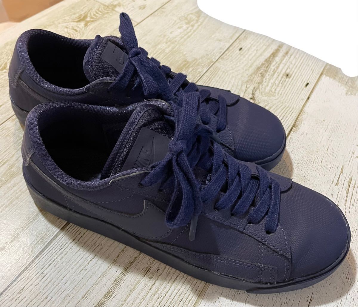 ナイキ NIKE ウィメンズ ブレーザー ロー ピナクル (NEUTRAL INDIGO/NEUTRAL INDIGO) 24cm