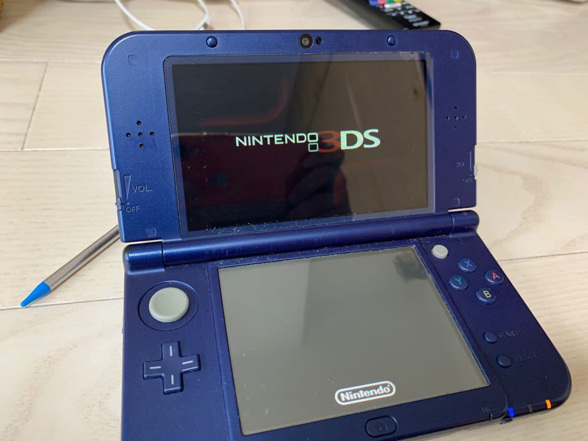 Newニンテンドー3DS LL12種類カセット付き