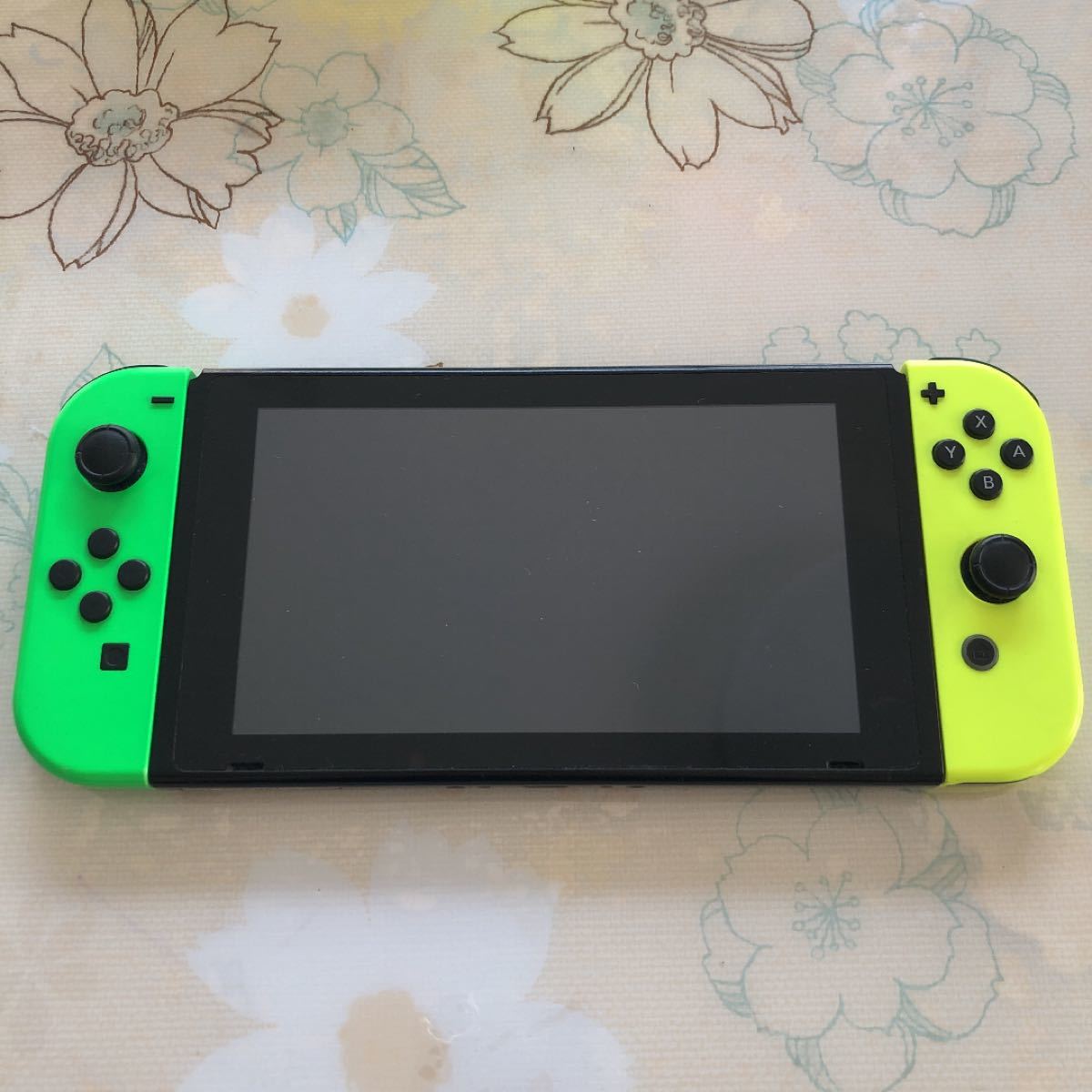 Switch本体 Nintendo Switch ジョイコン Lネオングリーン／Ｒネオンイエロー　！ジャンク品！