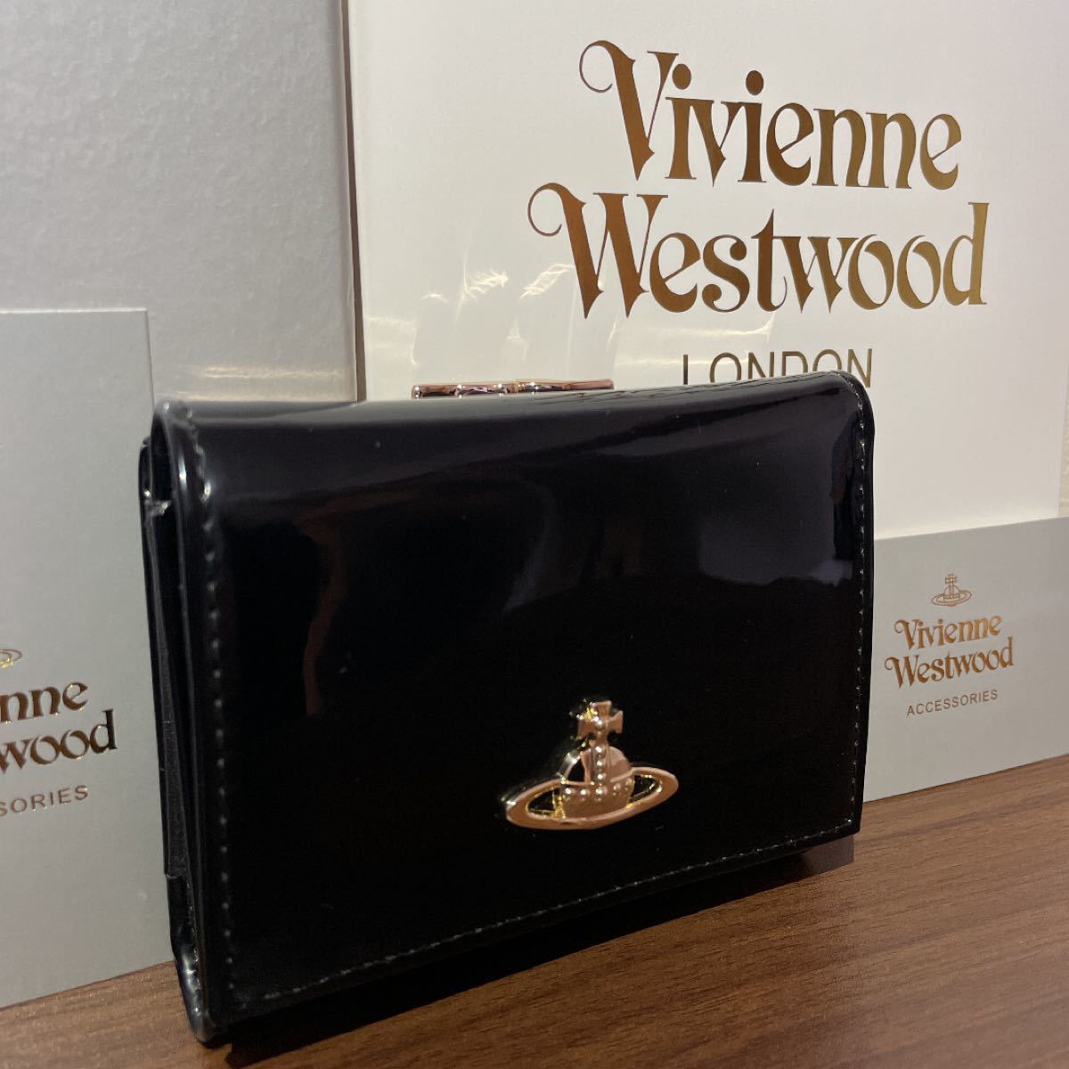 Vivienne Westwood ヴィヴィアンウエストウッド 三つ折り 財布｜Yahoo 