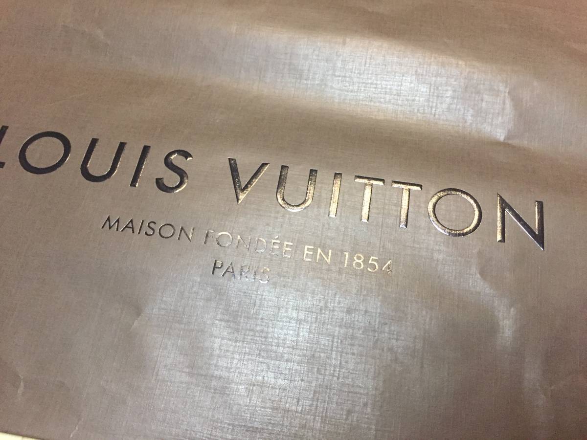 LOUIS VUITTON /ルイヴィトン　紙袋 ショップ袋 40×34×15　中古品_画像2