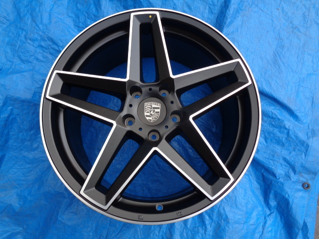 ポルシェ 未使用ホイール20インチ9.5J 4本販売 パナメーラ・タイカン 限定販売格安