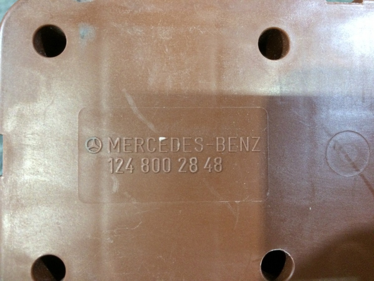 未使用 Mercedes Benz メルセデス ベンツ W201 W124 W126 R107 対応 純正 真空供給ポンプ 2パイプ A1248002848_画像5