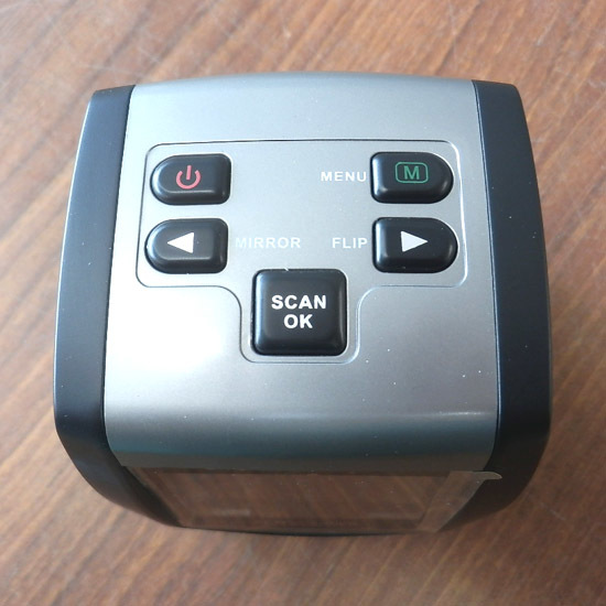 フィルムスキャナー DN-11528 DN-YACC Film scanner フィルムコンバーター Film converter ネガ・ポジフィルム対応 ジャンク 札幌市_画像2
