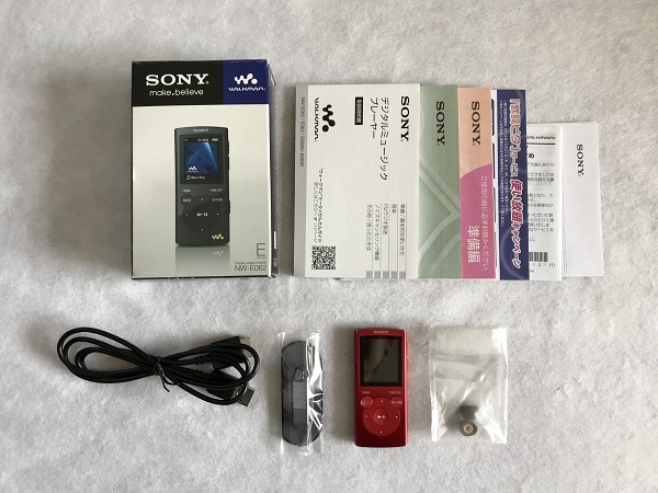 ヤフオク! - 中古 ソニー ウォークマン NW-E062 2GB レッド...