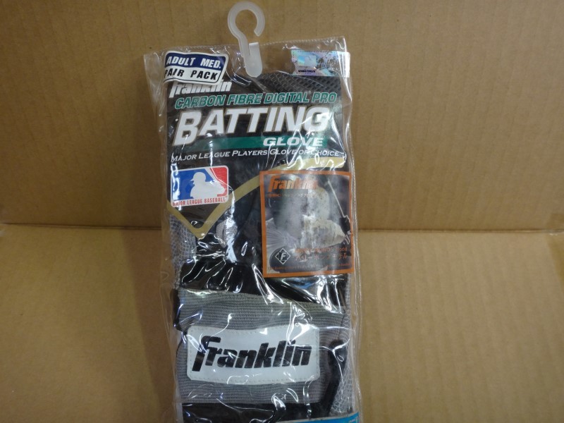 幸せなふたりに贈る結婚祝い PRO DIGITAL FIBRE CARBON Franklin MLB フランクリン sizeM 左右ペアパック デジタルプロ カーボンファイバー バッティンググローブ Mサイズ 幸せなふたりに贈る結婚祝い PRO DIGITAL FIBRE CARBON Franklin MLB フランクリン sizeM 左右ペアパック デジタルプロ カーボンファイバー バッティンググローブ Mサイズ