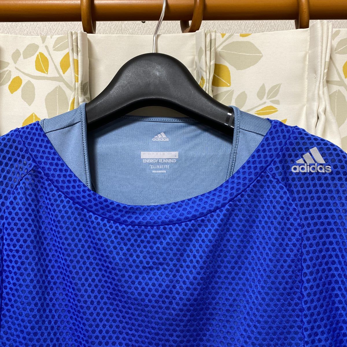 adidas ランニングTシャツ Mサイズ