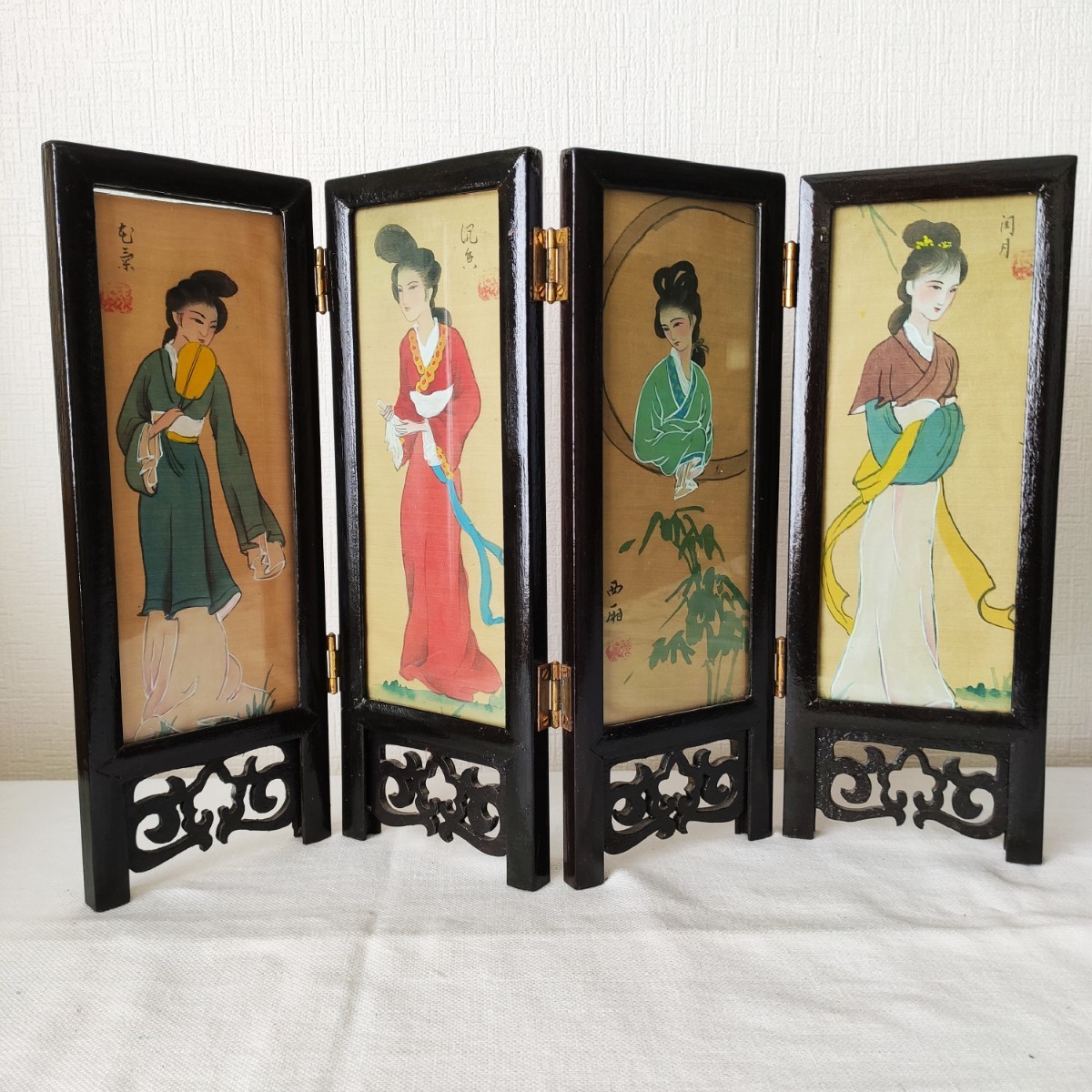 新品 絹 中国 小屏風 美人画 鶴 手書き 中国四大美人|Yahoo 新品 絹 中国 小屏風 美人画 鶴 手書き 中国四大美人|Yahoo