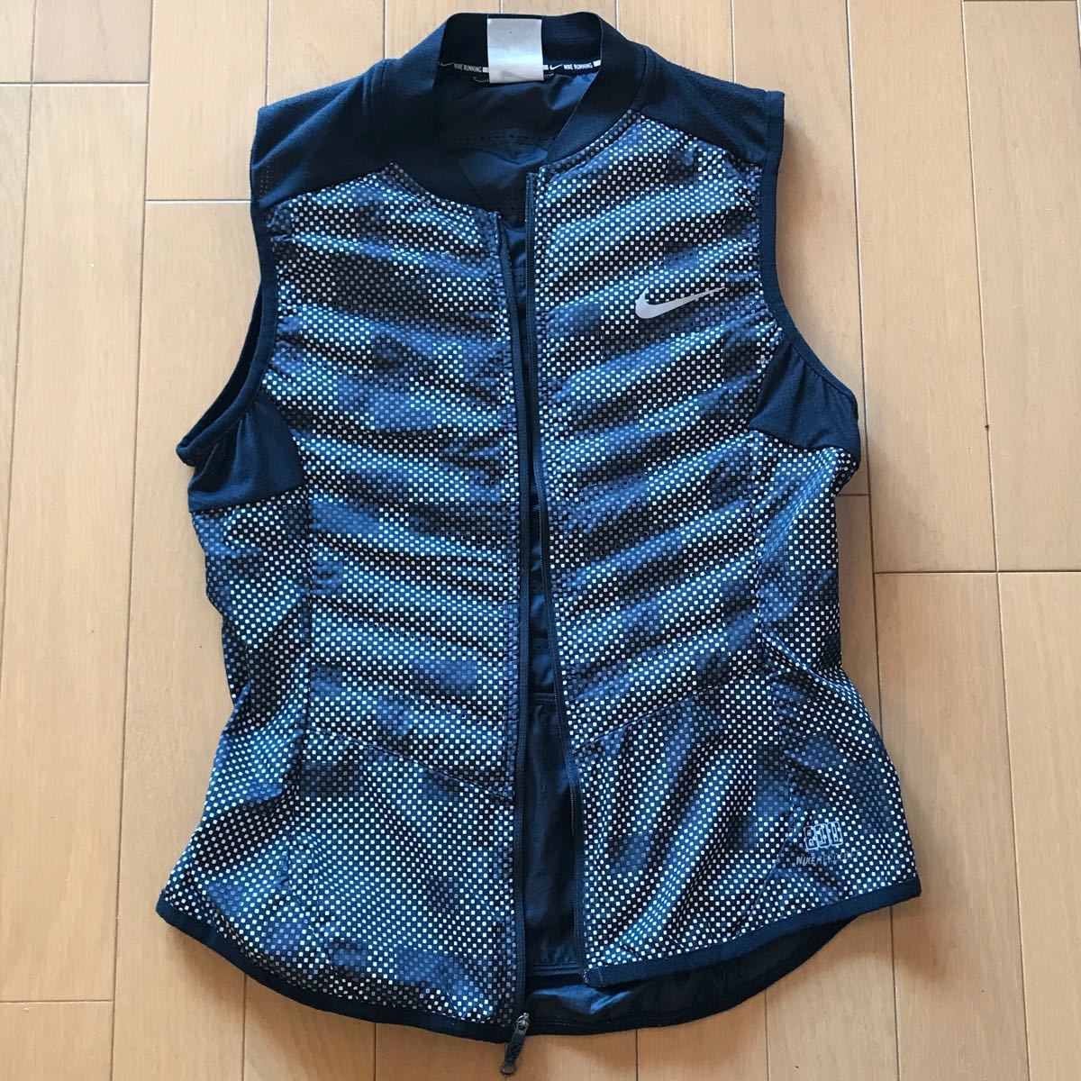 Paypayフリマ ナイキ ランニング ダウンベスト S Nike ナイキゴルフ Running Paypayフリマ ナイキ ランニング ダウンベスト S Nike ナイキゴルフ Running