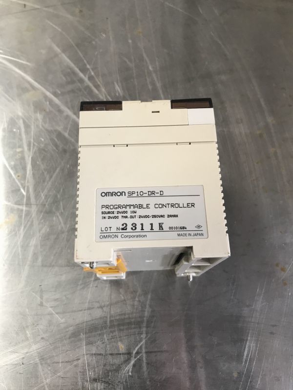 ☆生産終了品☆【961】OMRON SYSMAC mini SP10 PLC オムロン　_画像3