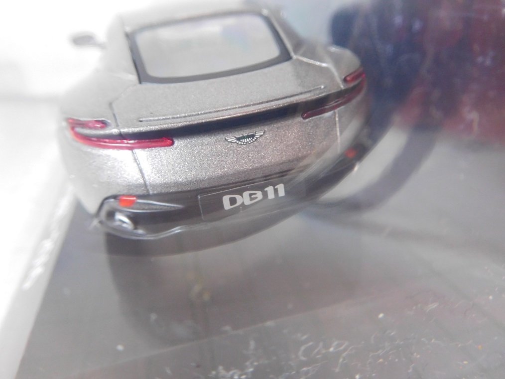 *aru Taya 1/43 Aston Martin DB11