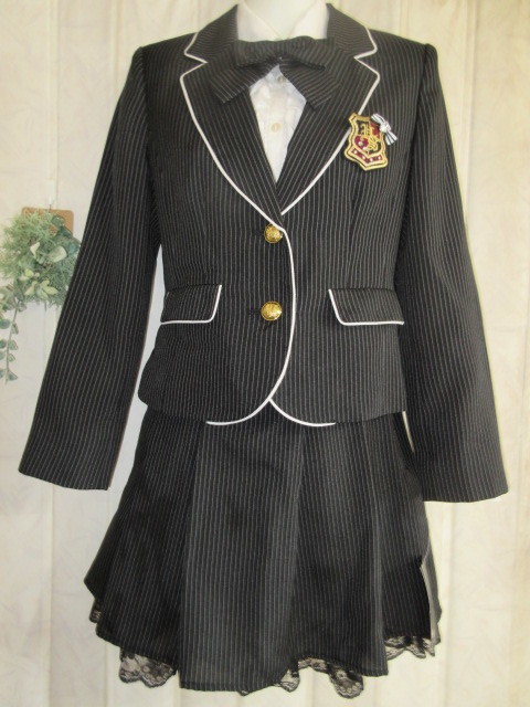 * new goods [150] butterfly necktie blouse & badge attaching jacket & hem race skirt * set suit * free shipping *