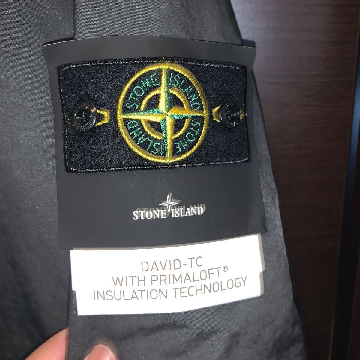 ヤフオク! - 貴重新品日本未発売カラーSTONE ISLAND ストーン