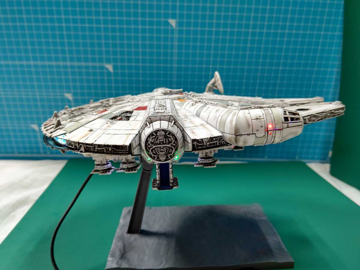 ④ Bandai millenium Falcon Star Wars Sky War car. night opening,1/144 plastic model illumination built-in settled USB power supply specification painting final product 