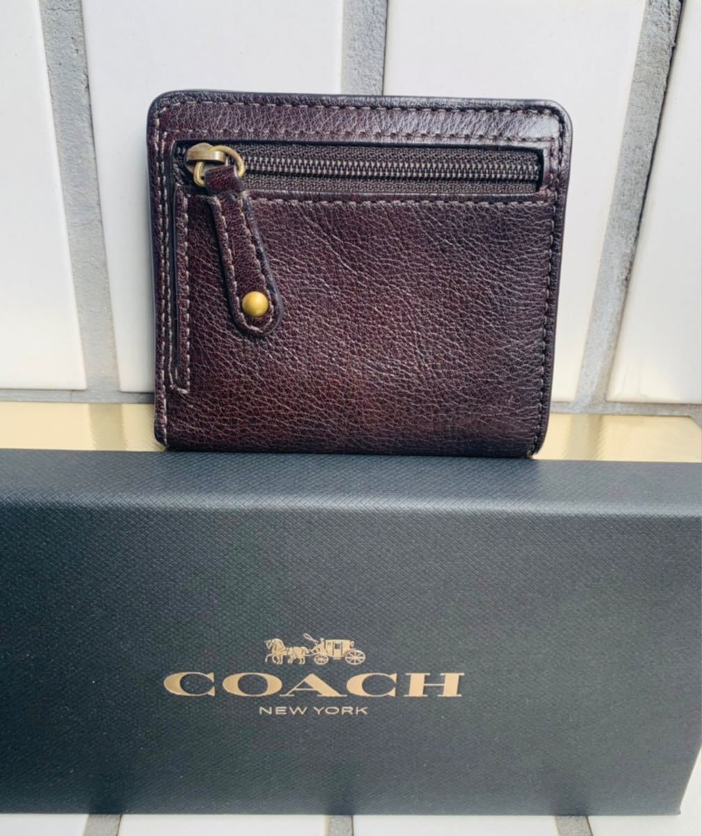 COACH銀座購入■本革×スタッズ■COACH コーチ　財布　レディース