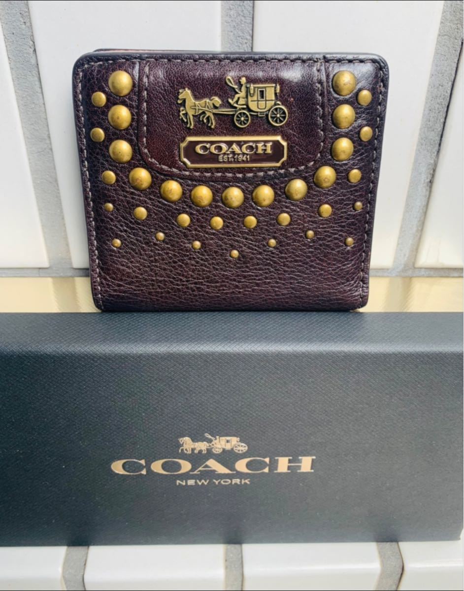COACH銀座購入■本革×スタッズ■COACH コーチ　財布　レディース