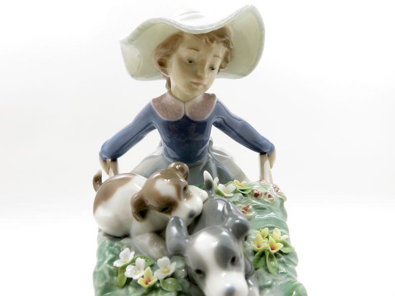  Lladro украшение # разместить на ....figyu Lynn 5460 собака цветок девочка керамика кукла интерьер произведение искусства блестящий Lladro