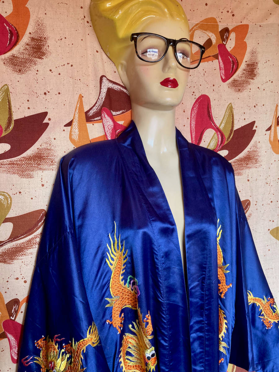70s ヴィンテージ GOLDEN DRAGON 金龍 シルクサテン チャイナガウン コート スーベニア ドラゴン刺繍 オリエンタル ユニセックス